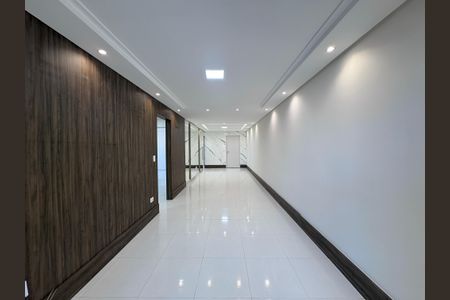 4_photo/94ce1db183.6874c9dc32a215ea-ATLAS-caa09b49-33dc-453d-bbfc-7053c0106b83.jpg de apartamento à venda com 3 quartos, 130m² em Boqueirão, Praia Grande