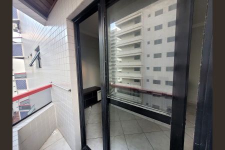 9_photo/94ce1db1a3.f87c5f63b588f4d4-ATLAS-0a8fd102-121d-4369-b153-e43a928fd4d0.jpg de apartamento à venda com 1 quarto, 50m² em Canto do Forte, Praia Grande