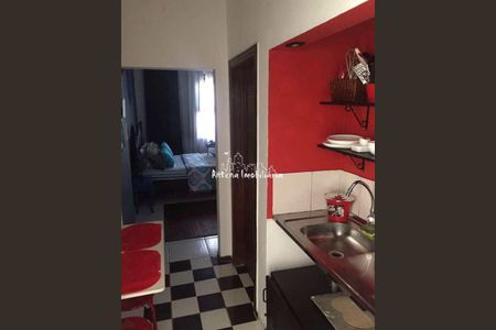 4_photo/94ce1db1ef.98b2df3b8d936f6f-ATLAS-336e2a56-9704-431d-bf70-46f5af5f3c30.jpg de casa à venda com 1 quarto, 38m² em Boqueirão, Praia Grande