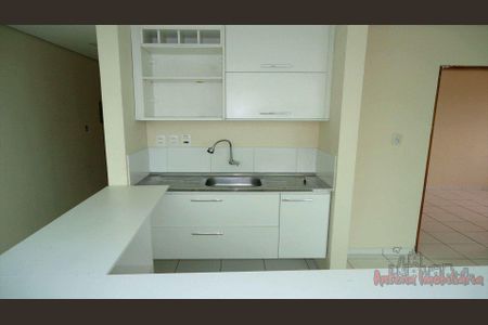 5_photo/94ce1db1ef.98b2df3b8d936f6f-ATLAS-91f852ae-f31e-4068-85cd-cb7ddf7253fc.jpg de casa à venda com 1 quarto, 55m² em Boqueirão, Praia Grande