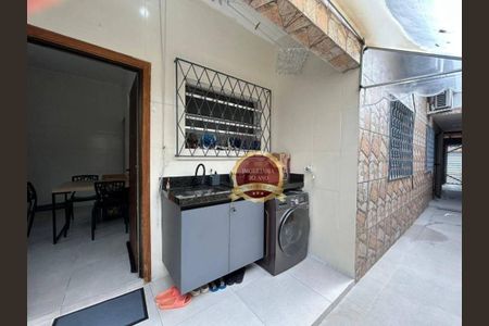 20_photo/94ce1db1f1.3b6bc584e225c04e-ATLAS-1d8e0b6f-d9d5-42cb-88d0-0addf0bfaa90.jpg de casa à venda com 2 quartos, 86m² em Boqueirão, Praia Grande