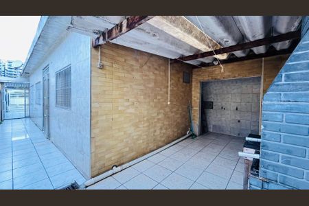 2_photo/94ce1db215.d9f8130b258163b2-ATLAS-723aea4b-4eab-4668-8657-eefc18ab488b.jpg de casa para alugar com 2 quartos, 110m² em Boqueirão, Praia Grande