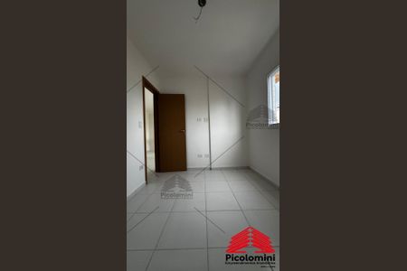 3_photo/94ce1db2a3.bbda98693dac2603-ATLAS-24fd55f9-82f7-48d0-b1ee-a41b8da7f9ff.jpg de apartamento à venda com 2 quartos, 57m² em Boqueirão, Praia Grande