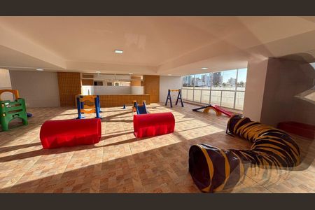 3_photo/94ce1db2a3.d4878a3dcd920798-ATLAS-049d8f65-fdc6-4899-b21e-2a29c4d87ad1.jpg de apartamento à venda com 2 quartos, 60m² em Boqueirão, Praia Grande