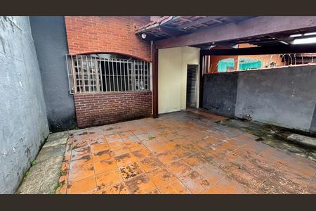 3_photo/94ce1db2b7.5b574a8760c812f9-ATLAS-ce077947-e4b6-4be3-8e56-2a6550fdf20a.jpg de casa para alugar com 2 quartos, 80m² em Boqueirão, Praia Grande