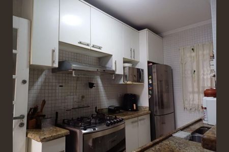 10_photo/94ce1db3c9.3bbff66cc2ca2df2-ATLAS-179d3391-fe58-41d9-80bb-5c0411c8991e.jpg de casa à venda com 3 quartos, 86m² em Canto do Forte, Praia Grande