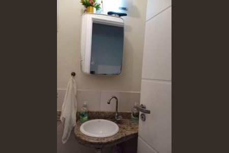 18_photo/94ce1db3c9.3bbff66cc2ca2df2-ATLAS-4e8ccec3-8787-4043-8468-302ee5979bfe.jpg de casa à venda com 3 quartos, 86m² em Canto do Forte, Praia Grande