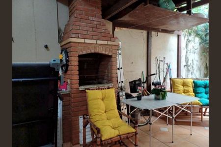 21_photo/94ce1db3c9.3bbff66cc2ca2df2-ATLAS-81deaecf-cdba-49b6-ad1f-50f21d514d9d.jpg de casa à venda com 3 quartos, 86m² em Canto do Forte, Praia Grande