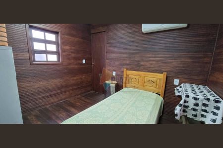 34_photo/94ce1db4b9.3dea3cab82053bf3-ATLAS-4f23edfa-74d9-4a7f-8aad-9a37ea61042b.jpg de casa à venda com 4 quartos, 192m² em Boqueirão, Praia Grande