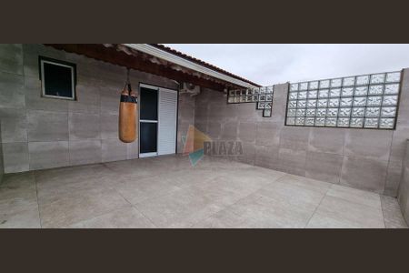 25_photo/94ce1db4b9.3dea3cab82053bf3-ATLAS-df083366-3e28-40be-a07f-53f1bb3688bc.jpg de casa à venda com 4 quartos, 192m² em Boqueirão, Praia Grande