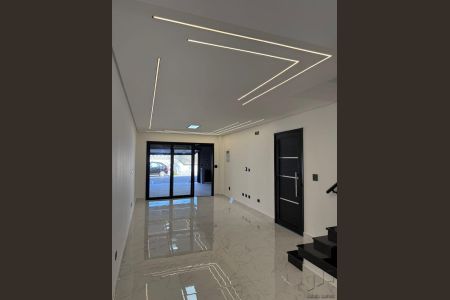 6_photo/94ce1db4c1.7e2ea02b9085bf9d-ATLAS-a68d9576-3b7c-4992-b306-309695ef1091.jpg de casa à venda com 4 quartos, 180m² em Boqueirão, Praia Grande