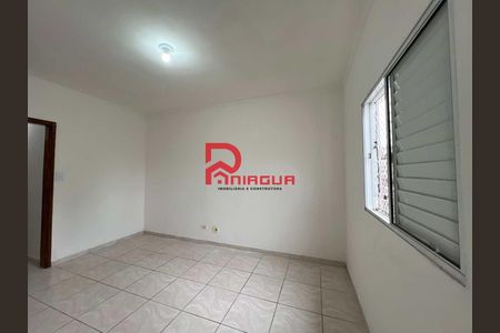 10_photo/94ce1db4c9.f4225bfadbbe20b4-ATLAS-b2fa1e3b-2abc-4d85-b55d-b53bd8ff6c8b.jpg de casa para alugar com 2 quartos, 90m² em Boqueirão, Praia Grande
