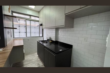 10_photo/94ce1db4fd.c8cb3e3b933e256f-ATLAS-4af09a2d-c131-4435-bb46-b4273ed93483.jpg de apartamento à venda com 2 quartos, 52m² em Boqueirão, Praia Grande