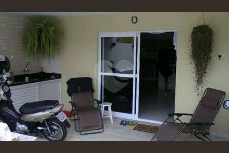 5_photo/94ce1db503.6c6579b50c0143d1-ATLAS-3235be19-4e81-4e0c-9df5-d10954d6598b.jpg de casa à venda com 3 quartos, 150m² em Boqueirão, Praia Grande