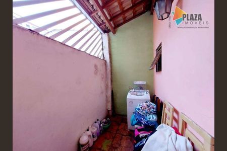 18_photo/94ce1db50f.143559cf2cedd01d-ATLAS-3b0d9807-aea0-4e6c-a5c1-5776891dad7a.jpg de casa à venda com 2 quartos, 199m² em Boqueirão, Praia Grande