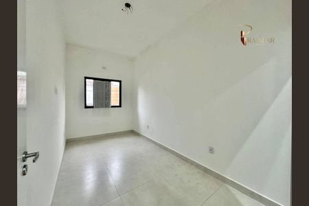 3_photo/94ce1db51d.120bffa9c8f44c11-ATLAS-18e9c2a3-f2b9-41c7-b9f2-ffa79b5ad7bb.jpg de casa à venda com 2 quartos, 72m² em Boqueirão, Praia Grande