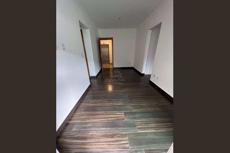 7_photo/94ce1db561.2a4b71f6df6a6b9f-ATLAS-fa9d9be1-13e6-4887-a7f6-72421be46eb4.jpg de apartamento à venda com 2 quartos, 58m² em Guilhermina, Praia Grande