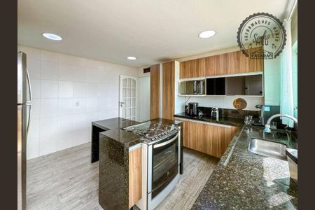 4_photo/94ce1db56b.db01357aa49deb94-ATLAS-1680e51f-08f1-48e7-9a90-13dabbaf9b9e.jpg de casa à venda com 3 quartos, 451m² em Boqueirão, Praia Grande