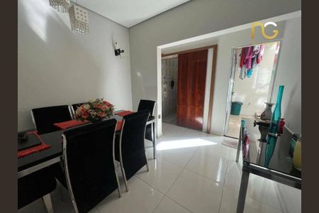 7_photo/94ce1db59d.1aa5b8f538f3adaf-ATLAS-18775c31-6822-4b82-801e-2e03ea49292c.jpg de casa à venda com 3 quartos, 165m² em Guilhermina, Praia Grande