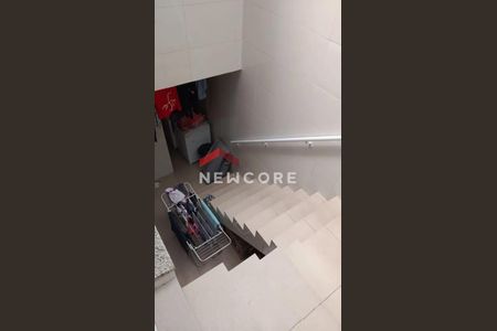 18_photo/94ce1db59d.1aa5b8f538f3adaf-ATLAS-eaccd43f-c8ea-40d7-82a3-6d847f2fc4a2.jpg de casa à venda com 3 quartos, 165m² em Guilhermina, Praia Grande