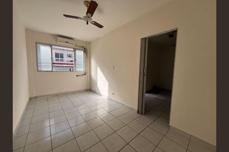 13_photo/94ce1db5bd.813e0fc0a92df6ab-ATLAS-0e80baa4-b9cf-4f22-a664-2729d39a6fbd.jpg de apartamento à venda com 1 quarto, 33m² em Boqueirão, Praia Grande