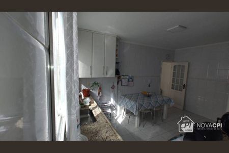 7_photo/94ce1db5c9.065d3f7b12ccdf40-ATLAS-37d1e2b3-8f94-4429-8e19-7391cf4bcf57.jpg de apartamento à venda com 1 quarto, 70m² em Boqueirão, Praia Grande