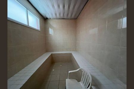 5_photo/94ce1db5e9.c7b4aba3b02e3b4b-ATLAS-4094b8db-03a2-49d2-99b5-8caa87781b01.jpg de apartamento à venda com 2 quartos, 80m² em Guilhermina, Praia Grande