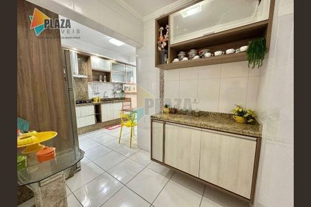 14_photo/94ce1db5ed.3348c8cde91bd751-ATLAS-21c44377-1a0f-43f3-af62-6a0acafb7b7f.jpg de apartamento à venda com 3 quartos, 135m² em Guilhermina, Praia Grande