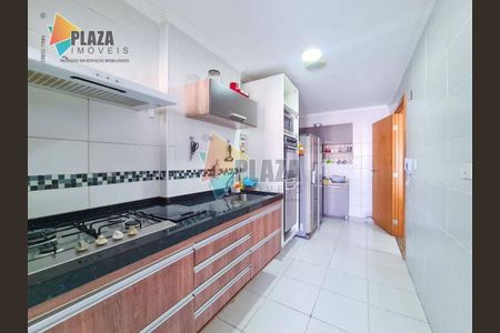 47_photo/94ce1db609.95cf5a9e7c28002b-ATLAS-672c019d-4774-4d64-867c-e57677a513cf.jpg de apartamento à venda com 4 quartos, 166m² em Guilhermina, Praia Grande