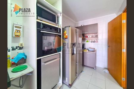 46_photo/94ce1db609.95cf5a9e7c28002b-ATLAS-fdcc3b05-2f7b-40b8-9d89-83e80341ca68.jpg de apartamento à venda com 4 quartos, 166m² em Guilhermina, Praia Grande