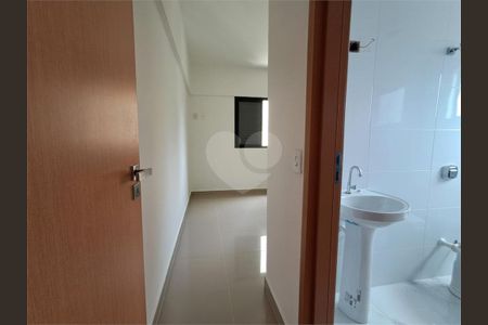 39_photo/94ce1db60d.bf6b4b601a5c4813-ATLAS-bc6bac93-67b6-4ab4-9d1a-1b29a42b47ca.jpg de apartamento à venda com 3 quartos, 99m² em Guilhermina, Praia Grande