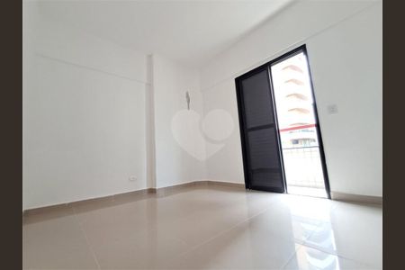 33_photo/94ce1db60d.bf6b4b601a5c4813-ATLAS-d0564df6-c72d-41e1-aa9e-541657f43729.jpg de apartamento à venda com 3 quartos, 99m² em Guilhermina, Praia Grande