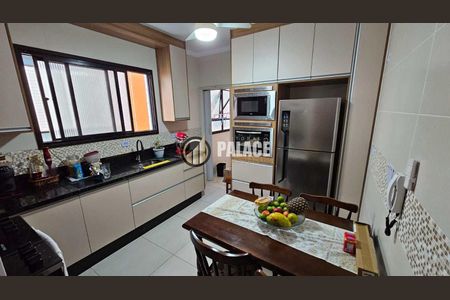 5_photo/94ce1db62b.ceff8192393c33de-ATLAS-3b1b0a31-5049-4bfd-b309-5aaa370a818d.jpg de apartamento à venda com 2 quartos, 70m² em Guilhermina, Praia Grande