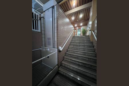 6_photo/94ce1db63d.5faa41c7a71133f4-ATLAS-b91db113-0557-4e38-bb70-2bc3953070be.jpg de apartamento à venda com 1 quarto, 45m² em Guilhermina, Praia Grande