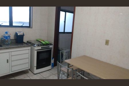 2_photo/94ce1db64d.7fbca7112884ca63-ATLAS-e222331c-ca1e-4bcb-ba01-7f1842af3ec3.jpg de apartamento à venda com 1 quarto, 70m² em Guilhermina, Praia Grande