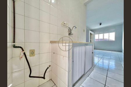 3_photo/94ce1db6ad.82dadffc22dc98d5-ATLAS-5eee68bd-94a2-43a9-9ac4-ea2ff2bb378f.jpg de kitnet/studio para alugar com 1 quarto, 22m² em Canto do Forte, Praia Grande