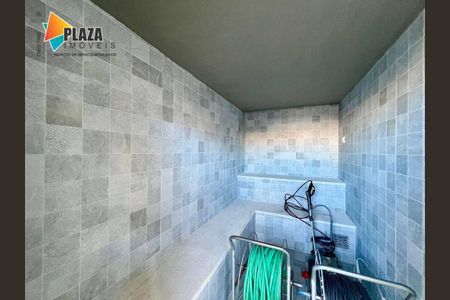 2_photo/94ce1db6ef.89112fa160e918c3-ATLAS-0a594f98-a986-4fc2-bb3c-a77c347dc9cd.jpg de apartamento à venda com 1 quarto, 39m² em Boqueirão, Praia Grande