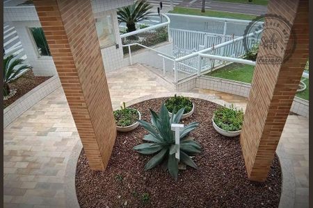 6_photo/94ce1db711.46bddf3796269e00-ATLAS-8e86b4a2-691e-45af-8bb2-1c6d1b8a2a45.jpg de apartamento à venda com 2 quartos, 71m² em Guilhermina, Praia Grande