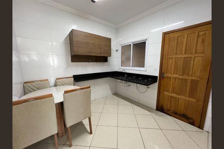 2_photo/94ce1dc82b.b07ad0f448b16209-ATLAS-bd25afd2-f02c-44b0-9b99-9eb5a0bbef58.jpg de casa à venda com 0 quarto, 60m² em Guilhermina, Praia Grande