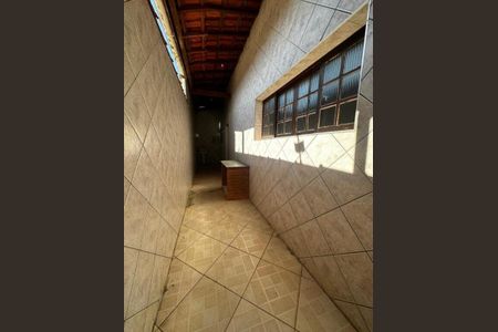 20_photo/94ce1dc907.2d782e9ced6b4695-ATLAS-46b3bf9e-97eb-458b-b0cb-d6dbf0e23e91.jpg de casa à venda com 2 quartos, 68m² em Guilhermina, Praia Grande