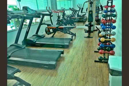 8_photo/94ce1dc955.266932e6c42b36df-ATLAS-eeb666a7-312b-4c51-8a45-d79507a8e6ff.jpg de apartamento à venda com 3 quartos, 125m² em Guilhermina, Praia Grande