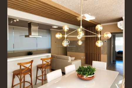 18_photo/94ce1dc97d.6623aa305f44d951-ATLAS-971df6d8-711f-4a77-881d-00f4e2b4dbae.jpg de apartamento à venda com 2 quartos, 93m² em Guilhermina, Praia Grande