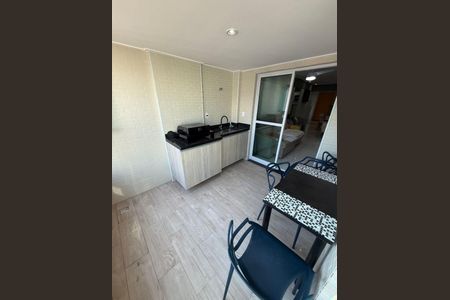 8_photo/94ce1dc9c7.80ed3a1d3b65820a-ATLAS-0aa4832f-2349-4ace-931c-e1ebe979c2b9.jpg de apartamento à venda com 2 quartos, 81m² em Guilhermina, Praia Grande