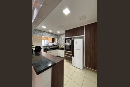 3_photo/94ce1dc9c7.b63fb19834d8465e-ATLAS-13bf88d2-12e6-4897-9c9b-bbed2fa2799d.jpg de apartamento à venda com 3 quartos, 116m² em Guilhermina, Praia Grande