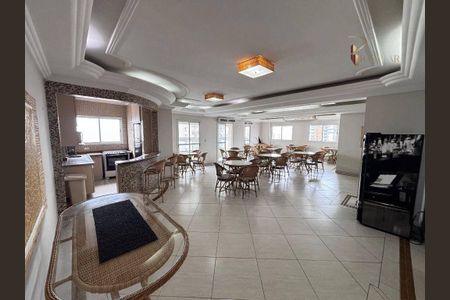 4_photo/94ce1dc9e7.3c4d84b1c4ae689a-ATLAS-06121263-cefb-42e4-9f56-da109c2aa7f6.jpg de apartamento à venda com 2 quartos, 86m² em Guilhermina, Praia Grande