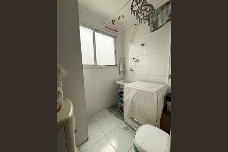 7_photo/94ce1dca09.646fae3a1fa4a2d8-ATLAS-394c484f-f8ee-48e0-9f2b-7ab5a2e8487b.jpg de apartamento à venda com 2 quartos, 75m² em Guilhermina, Praia Grande