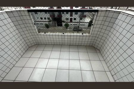 5_photo/94ce1dca11.ad5e0fe3d23b1c20-ATLAS-a0a3b331-fe61-4fec-a208-edd720079f77.jpg de apartamento à venda com 1 quarto, 63m² em Guilhermina, Praia Grande