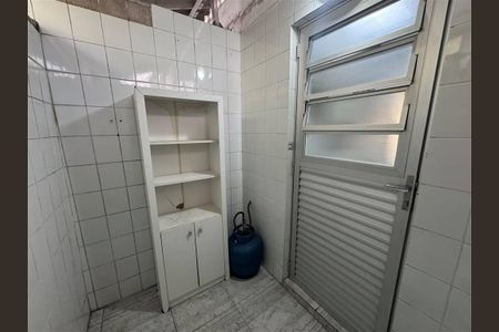 17_photo/94ce1dca1f.2c07d565006209f2-ATLAS-379cc2da-7339-4471-a83f-7cd8b59d760f.jpg de casa à venda com 2 quartos, 62m² em Guilhermina, Praia Grande