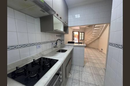 14_photo/94ce1dca1f.2c07d565006209f2-ATLAS-c24afd5c-b349-4e2f-b4ae-ea51a8dbe36e.jpg de casa à venda com 2 quartos, 62m² em Guilhermina, Praia Grande