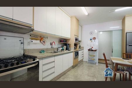 5_photo/94ce1dca5b.c7da812a75c4fa67-ATLAS-5ca2ec51-8c64-4fc3-8eee-1ac573c7897a.jpg de apartamento à venda com 2 quartos, 106m² em Guilhermina, Praia Grande